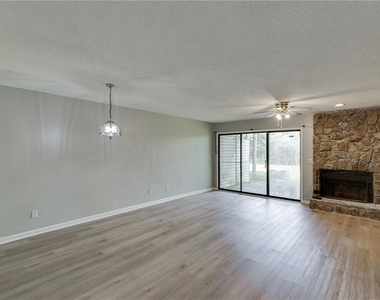 3241 Tennington Place - Photo Thumbnail 7