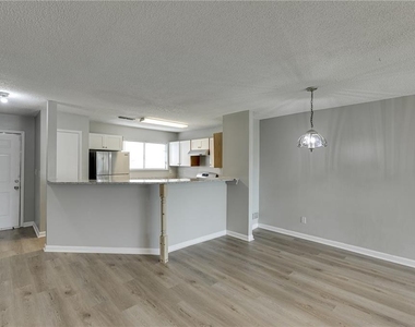 3241 Tennington Place - Photo Thumbnail 8