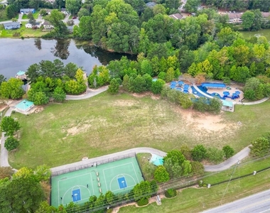 3241 Tennington Place - Photo Thumbnail 35