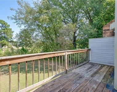 3241 Tennington Place - Photo Thumbnail 24