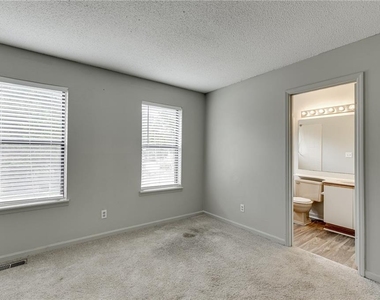 3241 Tennington Place - Photo Thumbnail 14