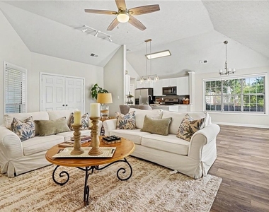 1545 Quail Point Run - Photo Thumbnail 10