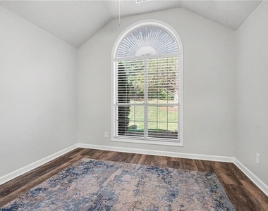 1545 Quail Point Run - Photo Thumbnail 19