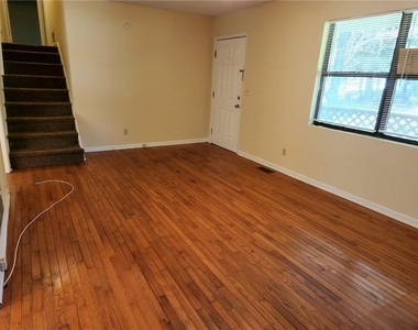 3761 Parks Drive - Photo Thumbnail 15