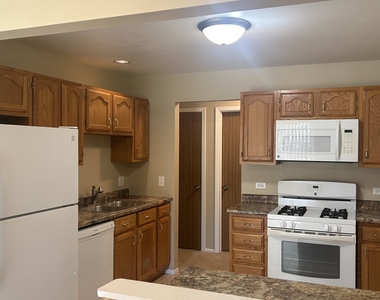 20 Ashburn Court - Photo Thumbnail 6