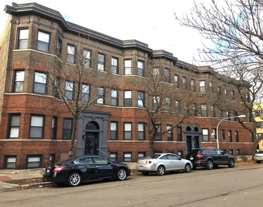 2850 N Seminary Avenue - Photo Thumbnail 14