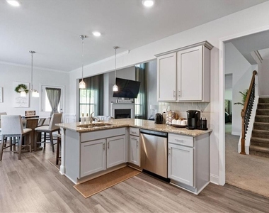 365 Bramlett Ridge Drive - Photo Thumbnail 19