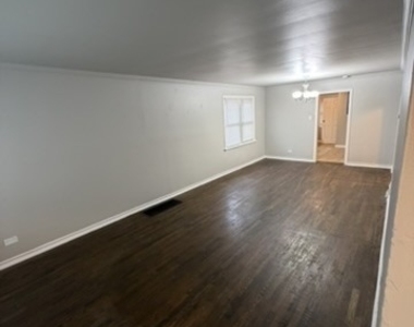 510 W 128th Place - Photo Thumbnail 3