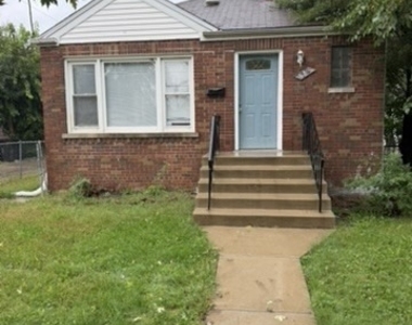 510 W 128th Place - Photo Thumbnail 2