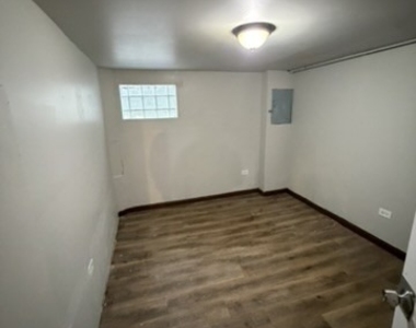 510 W 128th Place - Photo Thumbnail 17