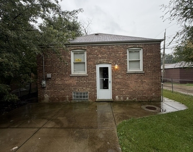 510 W 128th Place - Photo Thumbnail 23