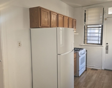 7014 S Crandon Avenue - Photo Thumbnail 8