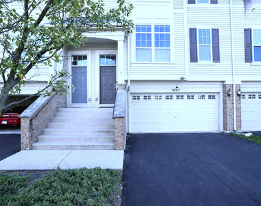 3442 Bradbury Circle - Photo Thumbnail 2