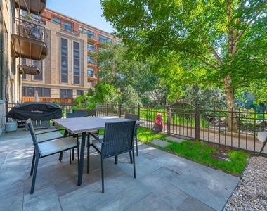 1330 W Monroe Street - Photo Thumbnail 26
