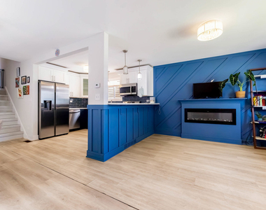 9154 S Luella Avenue - Photo Thumbnail 4