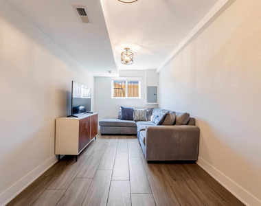 9154 S Luella Avenue - Photo Thumbnail 22