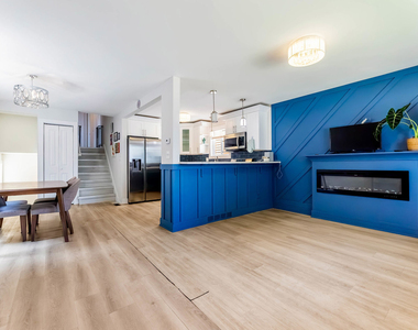 9154 S Luella Avenue - Photo Thumbnail 6