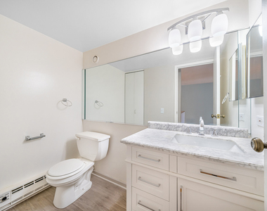711 W Gordon Terrace - Photo Thumbnail 6
