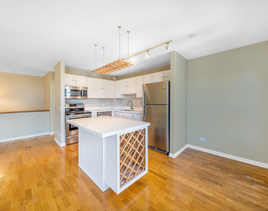 711 W Gordon Terrace - Photo Thumbnail 5