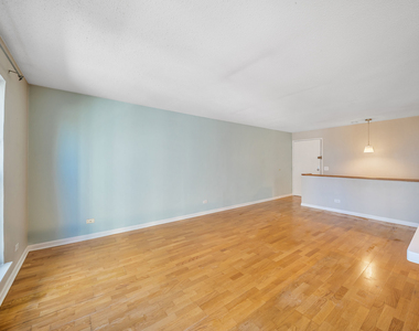 711 W Gordon Terrace - Photo Thumbnail 4
