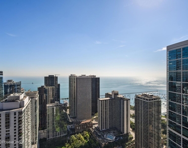 225 N Columbus Drive - Photo Thumbnail 26