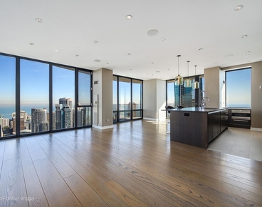 225 N Columbus Drive - Photo Thumbnail 3