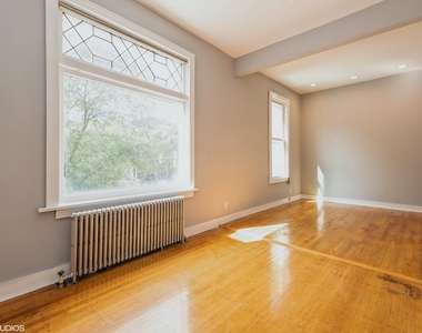 1633 Oak Avenue - Photo Thumbnail 3