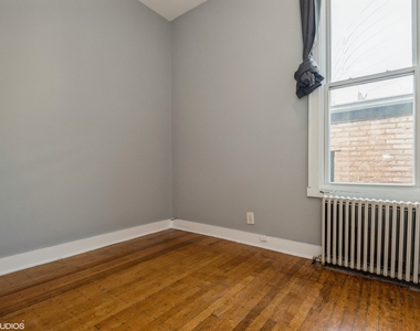 1633 Oak Avenue - Photo Thumbnail 10