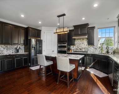 3675 Shaughnessy Drive - Photo Thumbnail 7