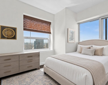 545 N Dearborn Street - Photo Thumbnail 18