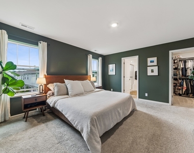 1088 Moraine Drive - Photo Thumbnail 7