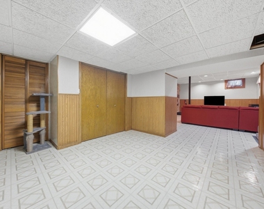 8524 Golfview Drive - Photo Thumbnail 29