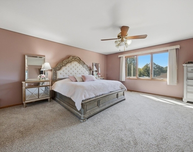 8524 Golfview Drive - Photo Thumbnail 18