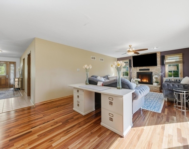 8524 Golfview Drive - Photo Thumbnail 15