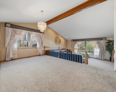 8524 Golfview Drive - Photo Thumbnail 6