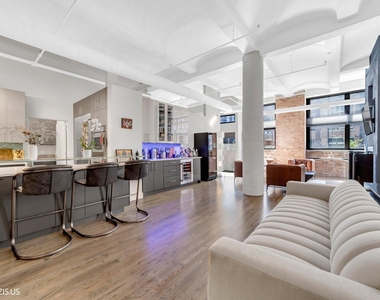 1000 W Washington Boulevard - Photo Thumbnail 12
