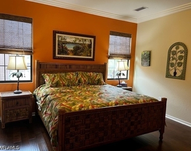 9065 Albion Lane N - Photo Thumbnail 9