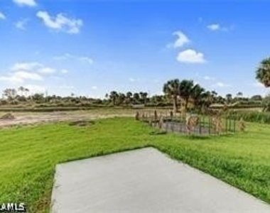 2801 Nancy Drive - Photo Thumbnail 19