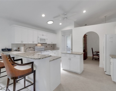 3661 Sunland Lane - Photo Thumbnail 7