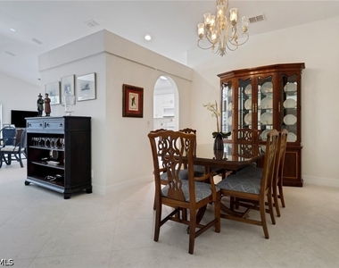 3661 Sunland Lane - Photo Thumbnail 6