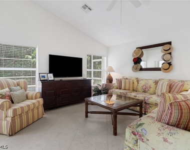 3661 Sunland Lane - Photo Thumbnail 11