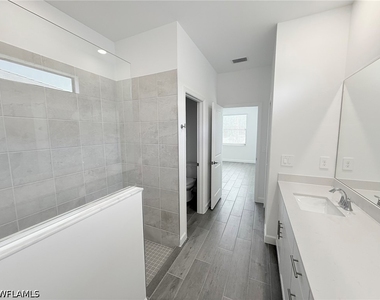 19274 Hinkley Drive - Photo Thumbnail 17
