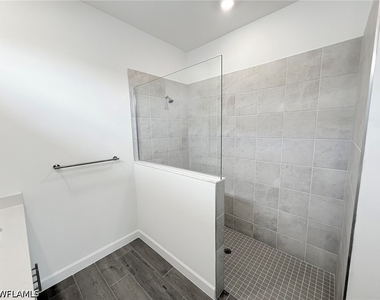 19274 Hinkley Drive - Photo Thumbnail 16