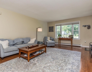 608 Springbrook - Photo Thumbnail 12