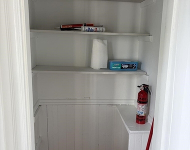 319 Jewett - Photo Thumbnail 13