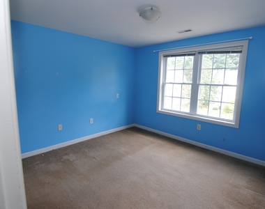 75 Barrington - Photo Thumbnail 11