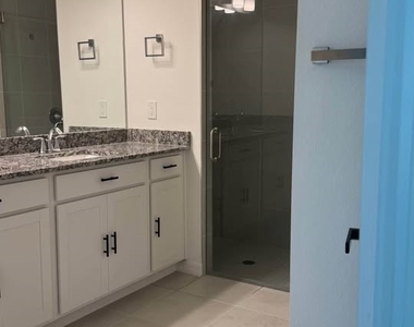 2912 Nw 19th Avenue - Photo Thumbnail 10