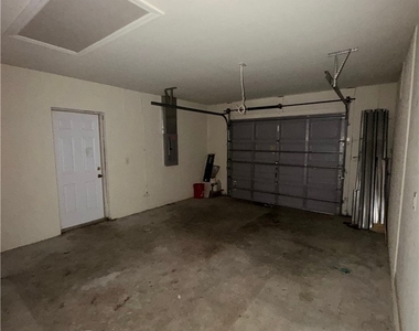 1127 Diplomat Parkway E - Photo Thumbnail 12