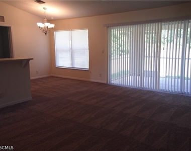 1117 Venetia Street - Photo Thumbnail 1