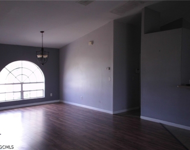 2709 37th Street Sw - Photo Thumbnail 2